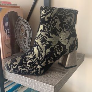 NBW Nanette Lepore Women’s Rose Boots